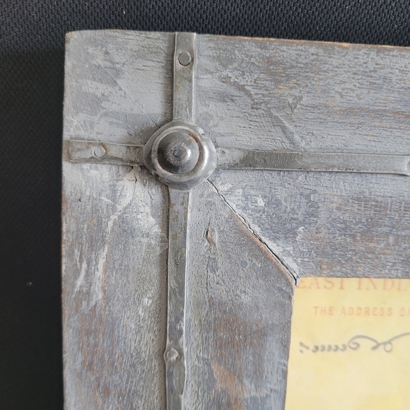Rustic Gray Metal And Wood Quality Photo Frame - Picture 2 of 11